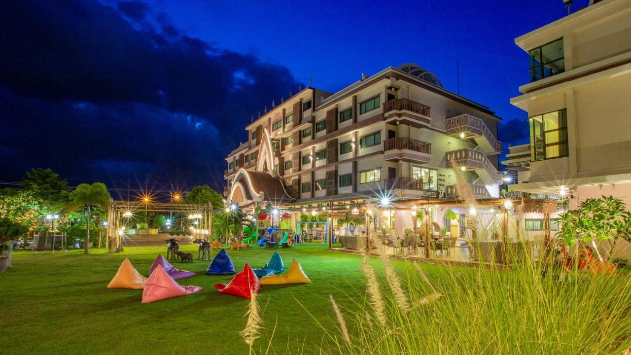 Phanomrungpuri Hotel Buriram Nang Rong Dış mekan fotoğraf