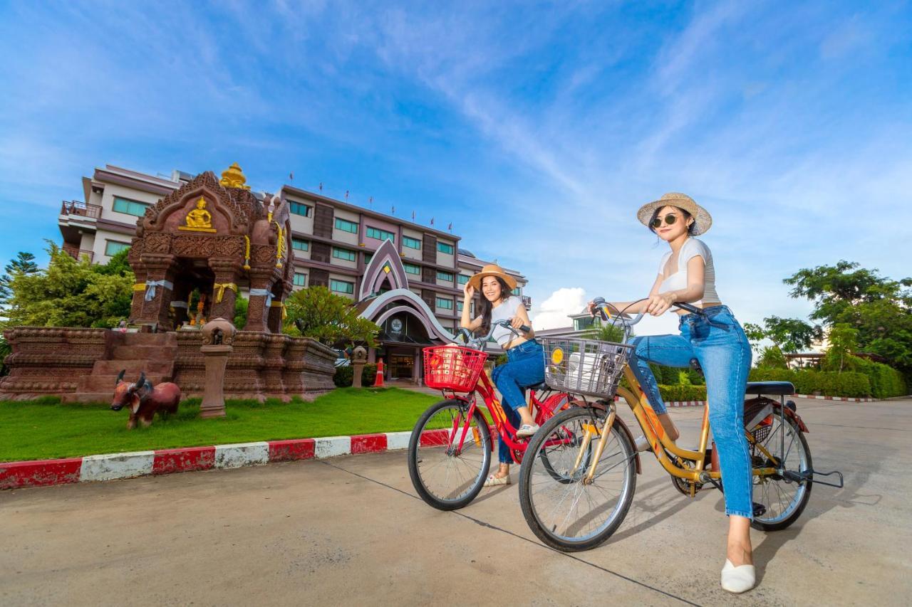 Phanomrungpuri Hotel Buriram Nang Rong Dış mekan fotoğraf