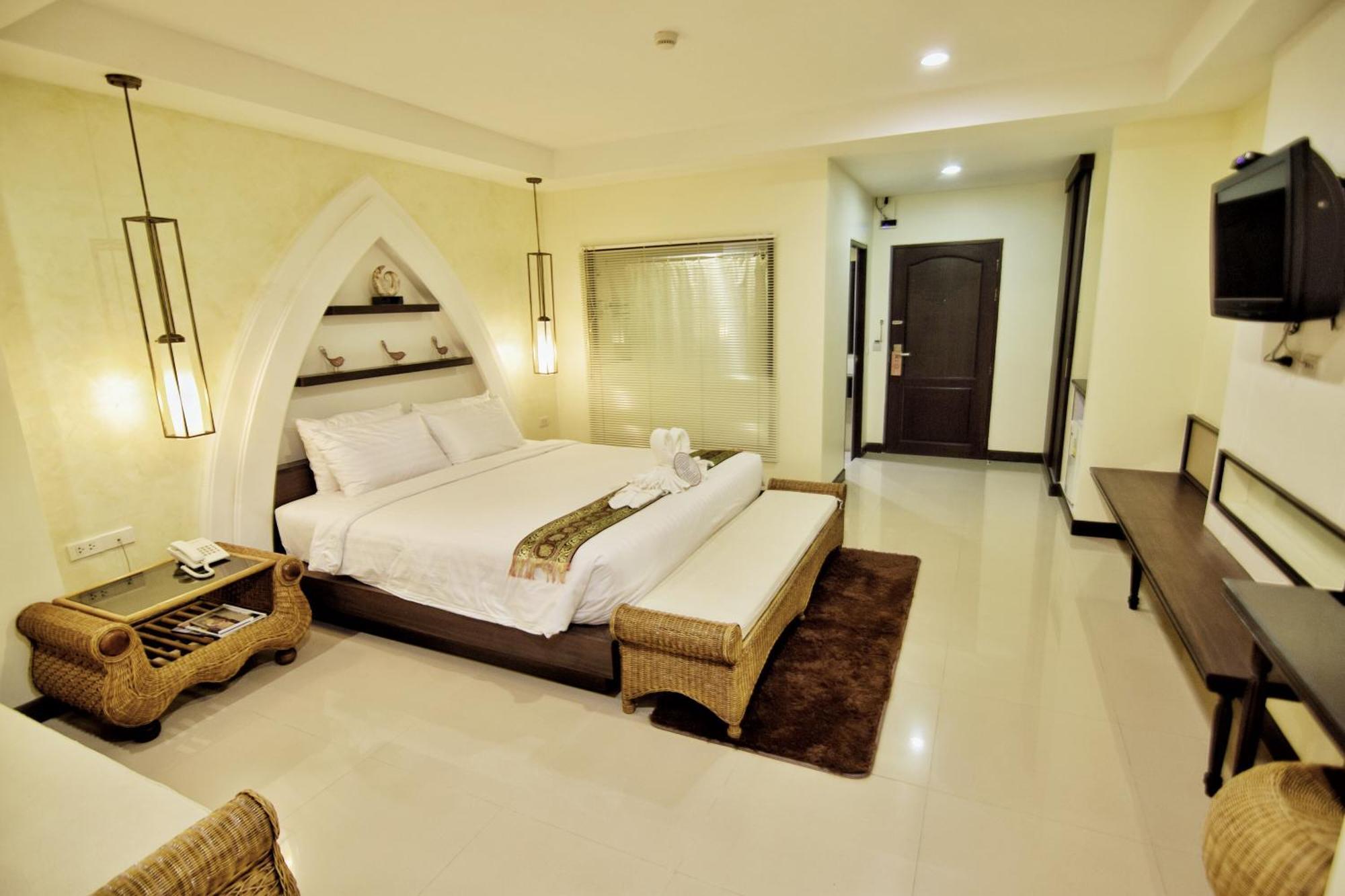 Phanomrungpuri Hotel Buriram Nang Rong Oda fotoğraf