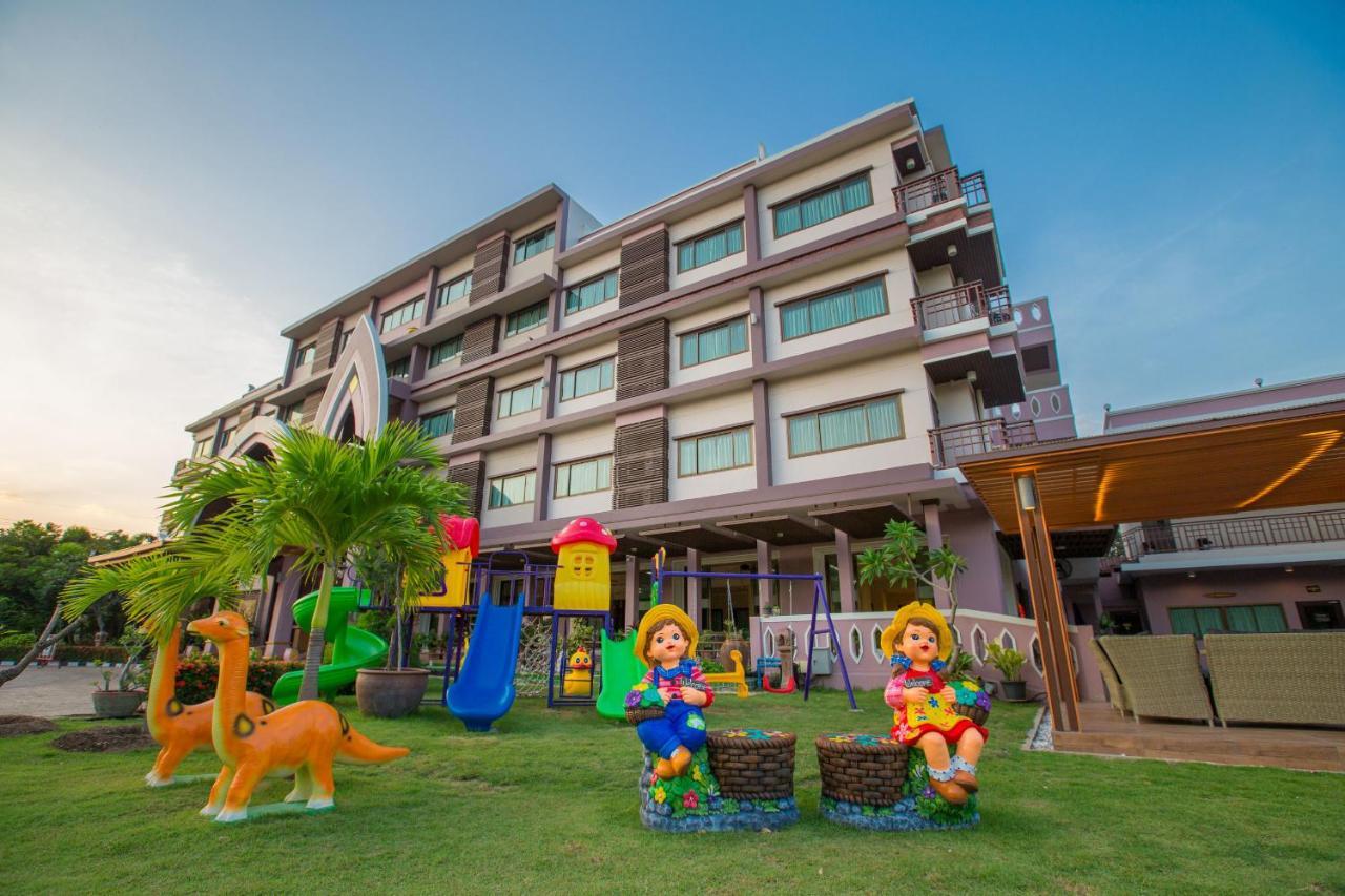 Phanomrungpuri Hotel Buriram Nang Rong Dış mekan fotoğraf