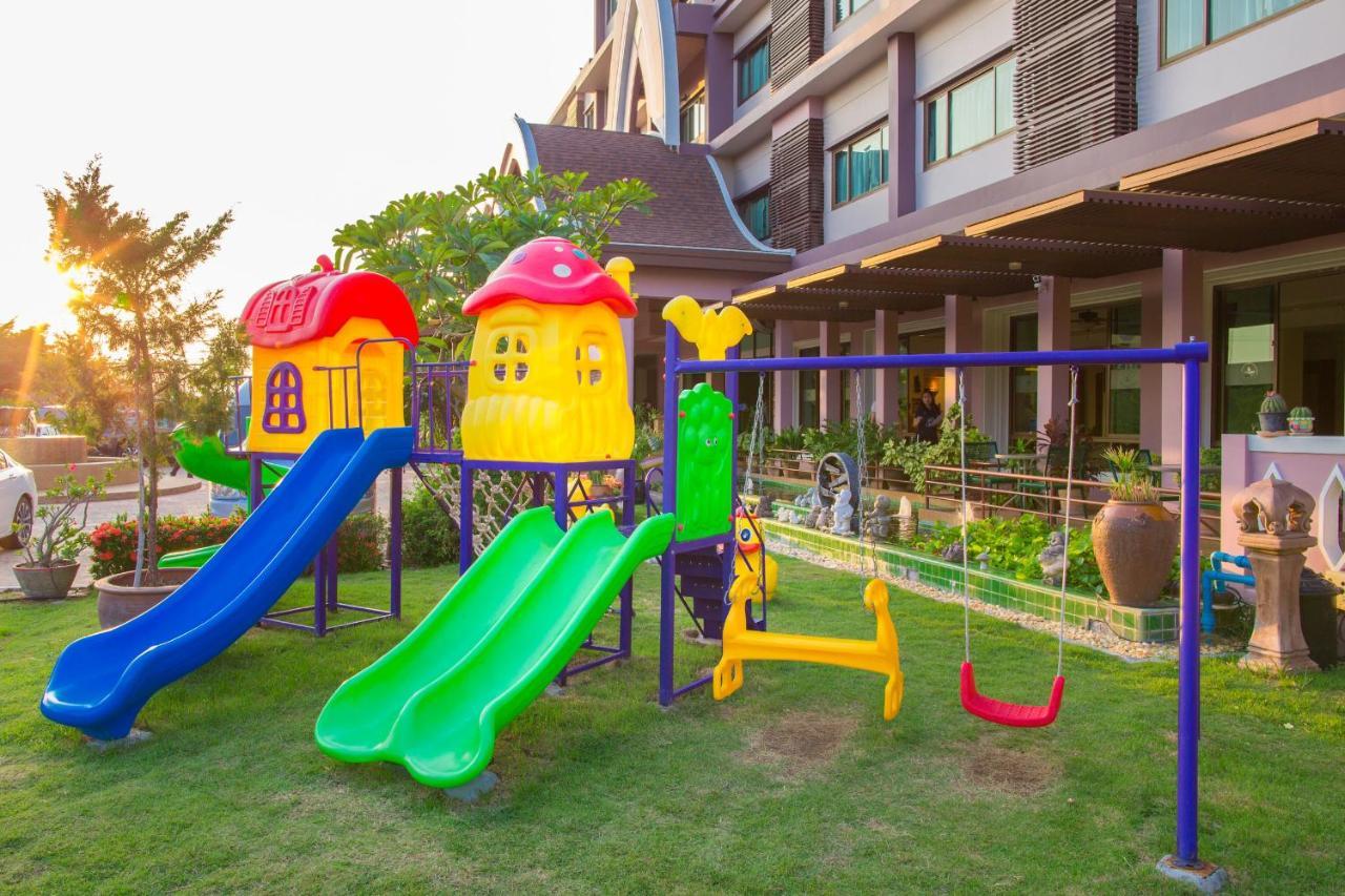 Phanomrungpuri Hotel Buriram Nang Rong Dış mekan fotoğraf