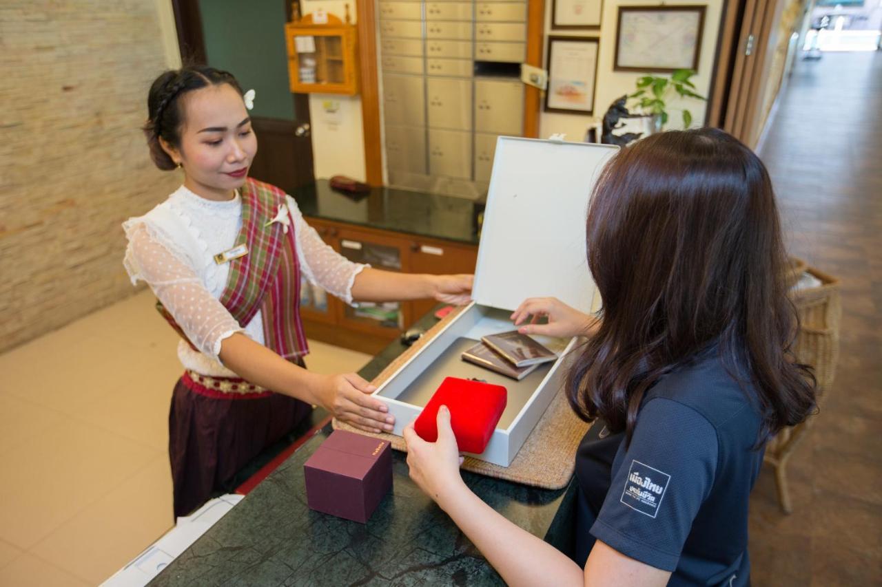 Phanomrungpuri Hotel Buriram Nang Rong Dış mekan fotoğraf