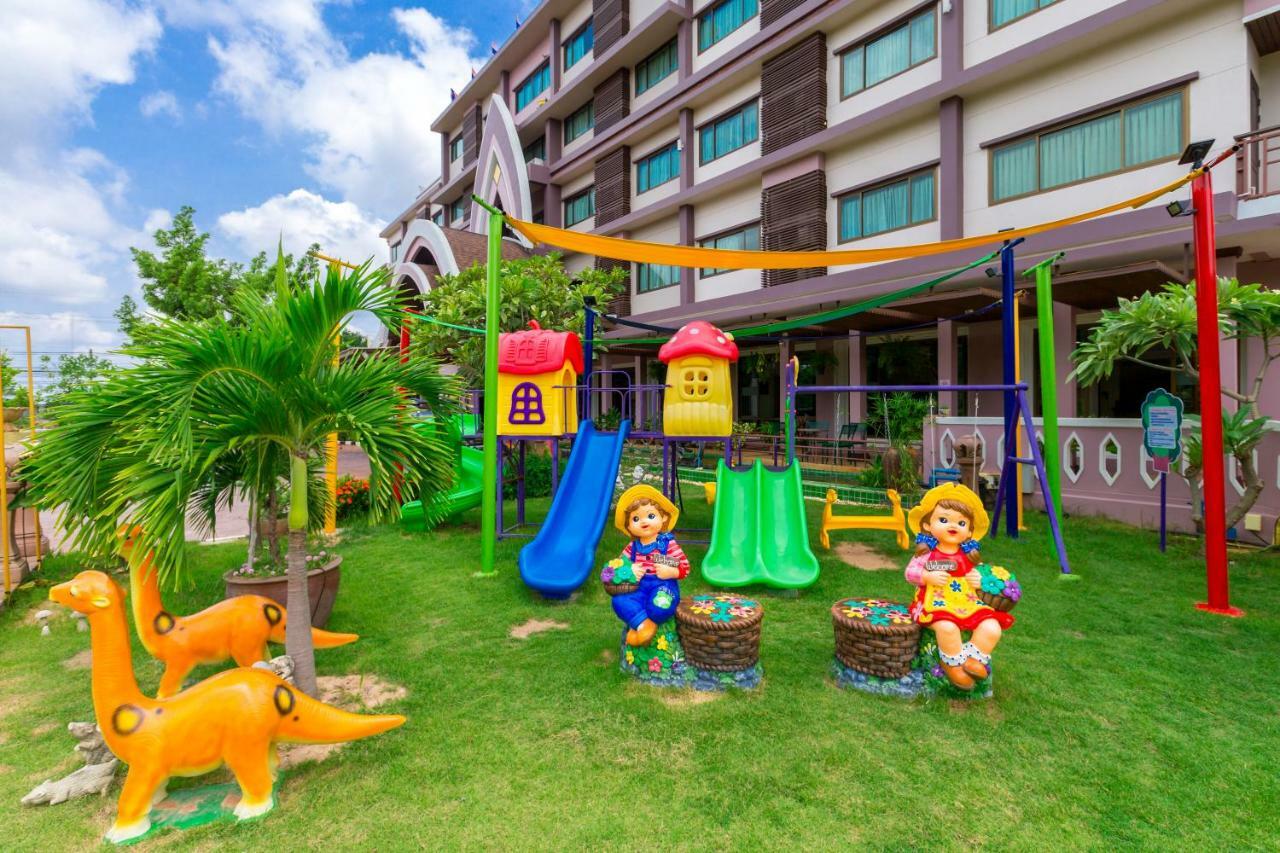 Phanomrungpuri Hotel Buriram Nang Rong Dış mekan fotoğraf